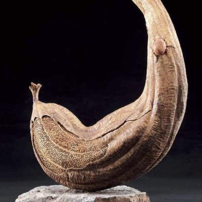 L004 33x28x16cm 